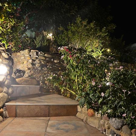 キサモス Kamara Stone Houseヴィラ エクステリア 写真